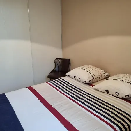 Appartement 1 chambre avec Piscine Uzès Extérieur photo