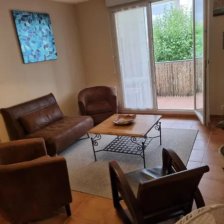 Appartement 1 chambre avec Piscine Uzès Extérieur photo
